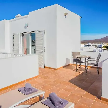 Amparo Playa Blanca (Lanzarote)